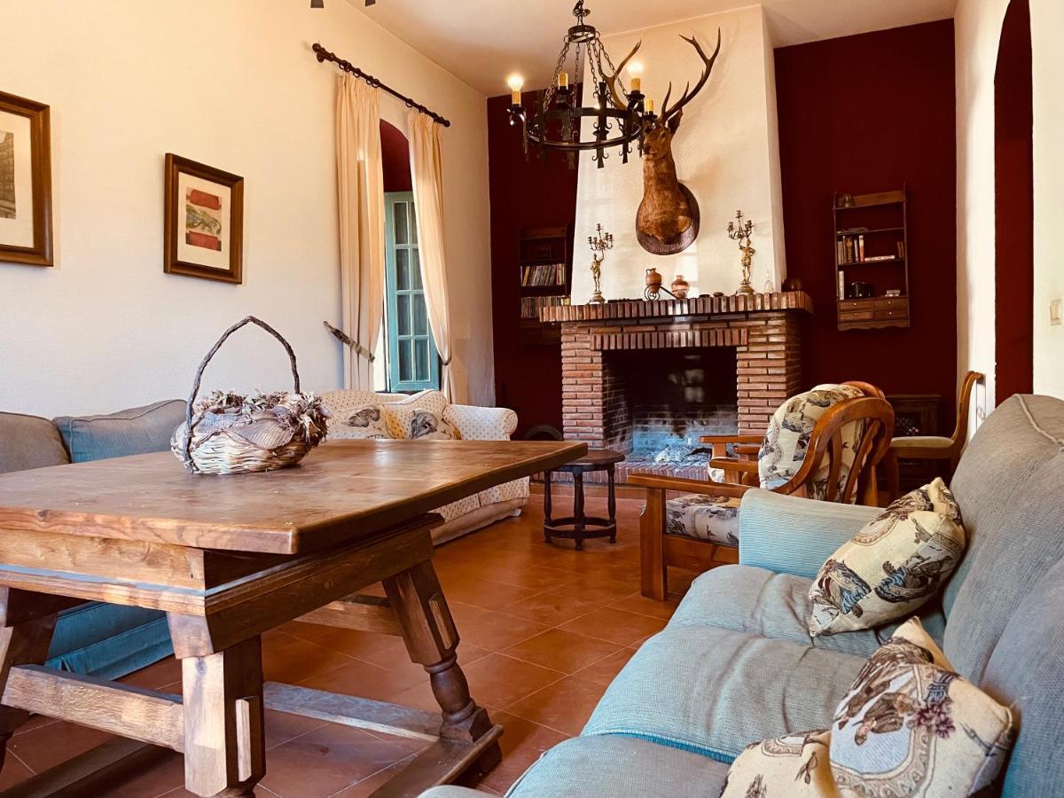 Casa Rural Finca De Las Encarnaciones Bajas Villanueva de San Juan Dış mekan fotoğraf